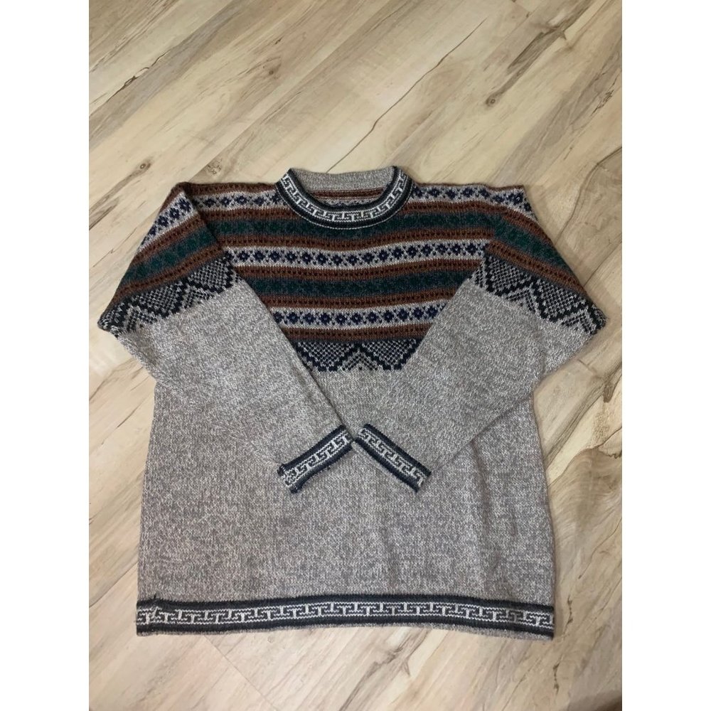 Sweater - Picture 5 of 5